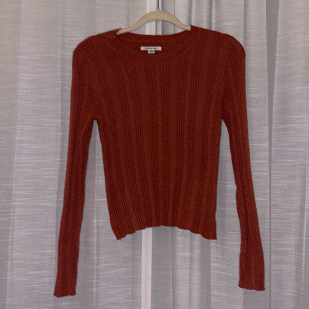 American Eagle sweater